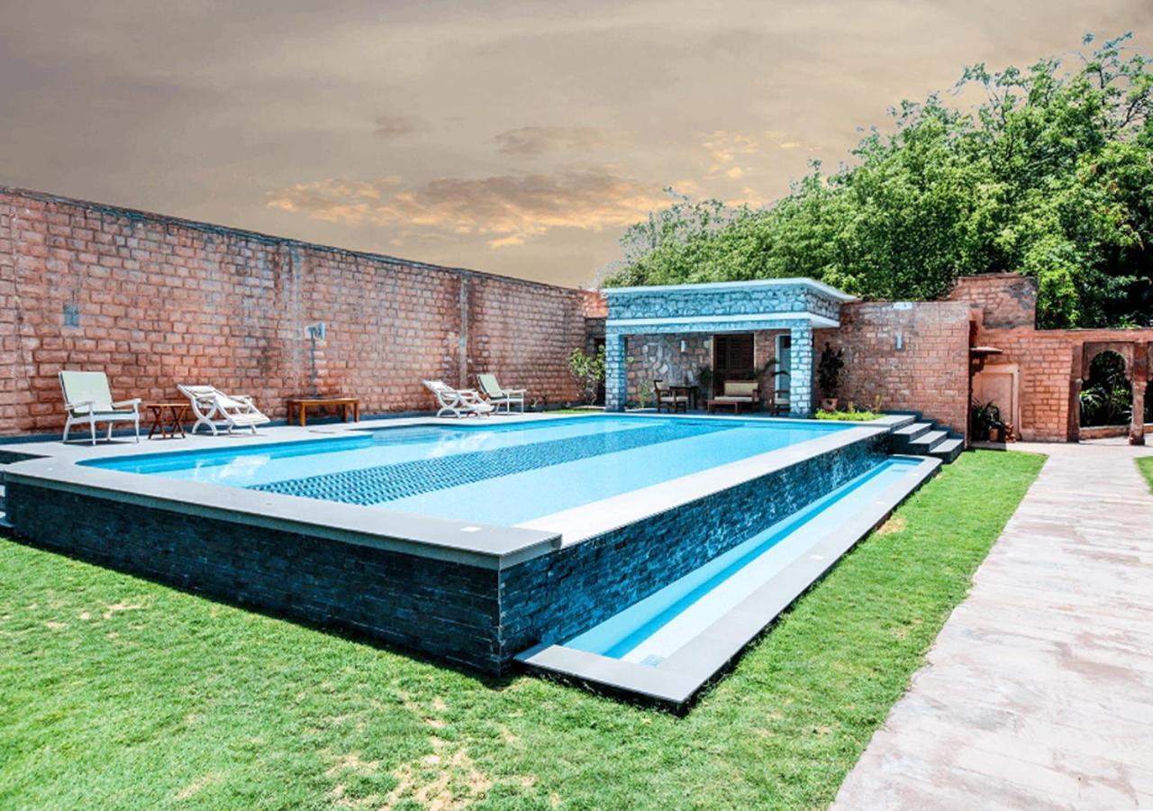 Hotel Inn Season Mahāmandir Extérieur photo
