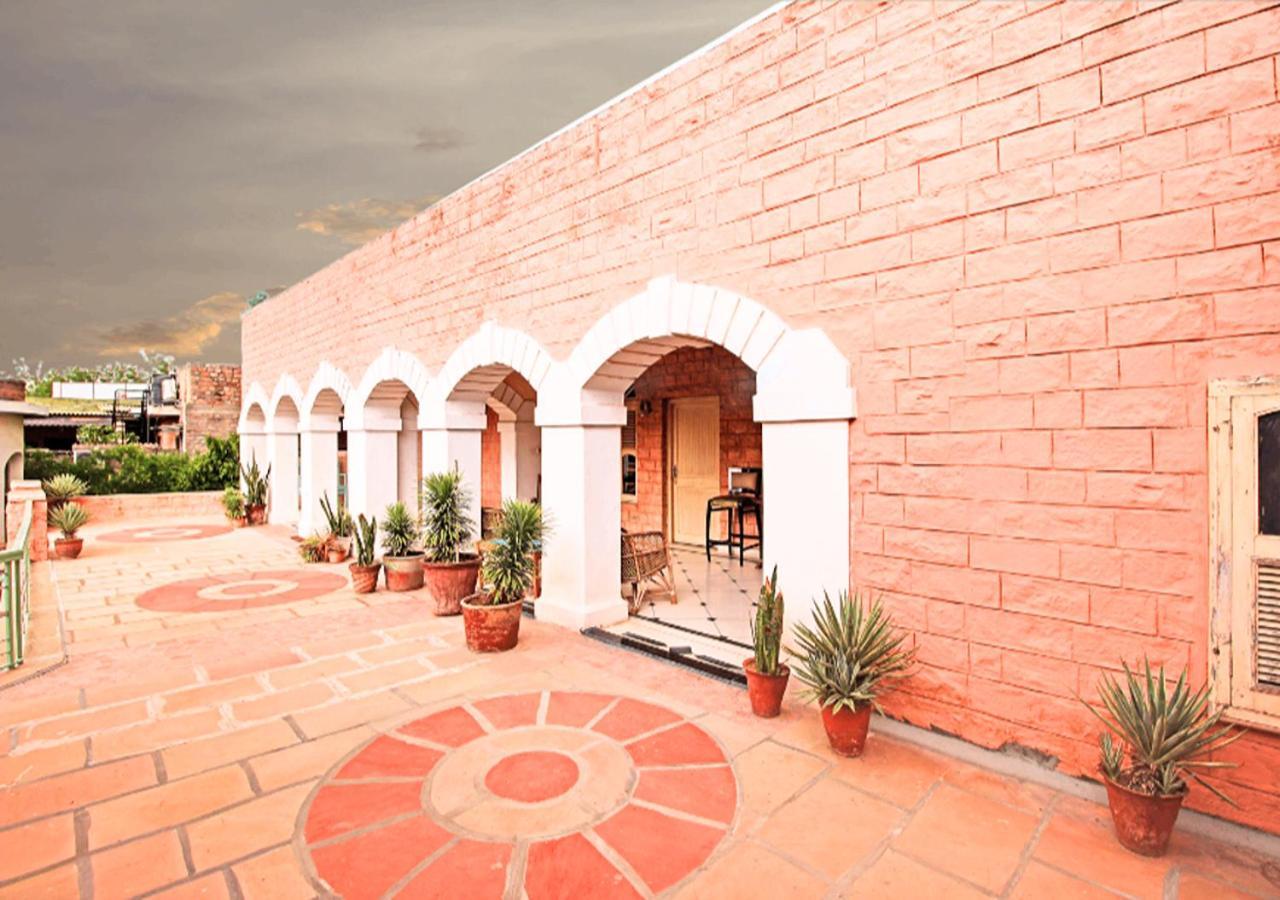 Hotel Inn Season Mahāmandir Extérieur photo