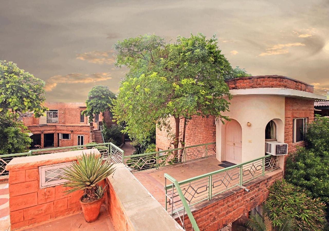 Hotel Inn Season Mahāmandir Extérieur photo