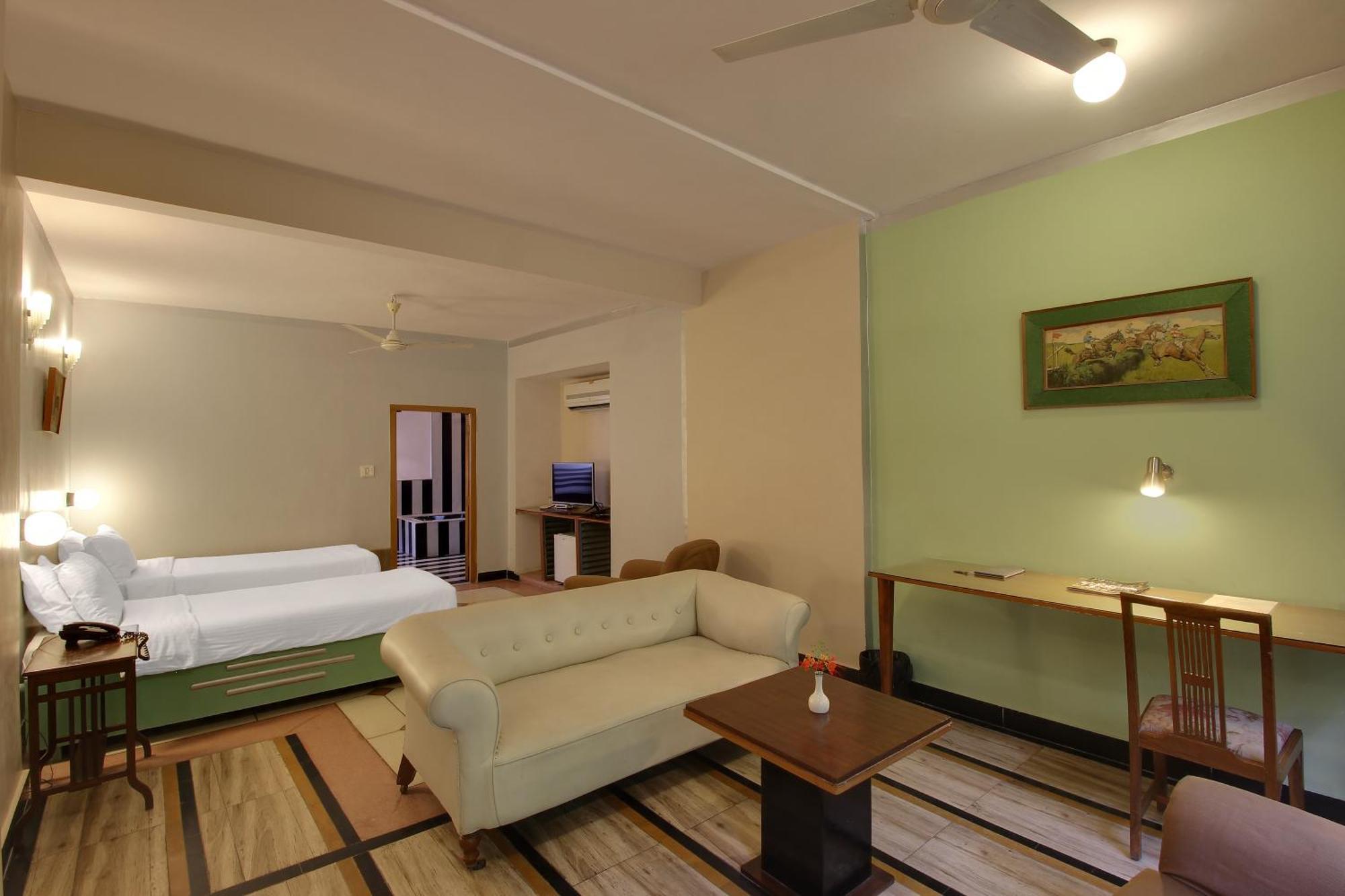 Hotel Inn Season Mahāmandir Extérieur photo