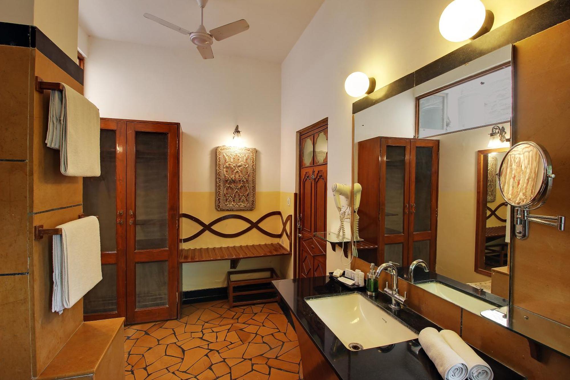 Hotel Inn Season Mahāmandir Extérieur photo