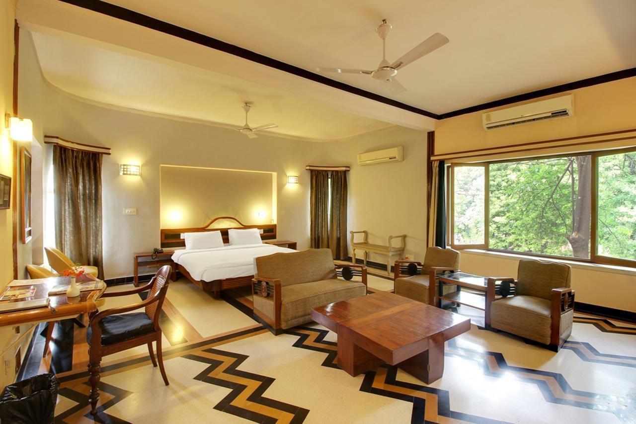 Hotel Inn Season Mahāmandir Extérieur photo
