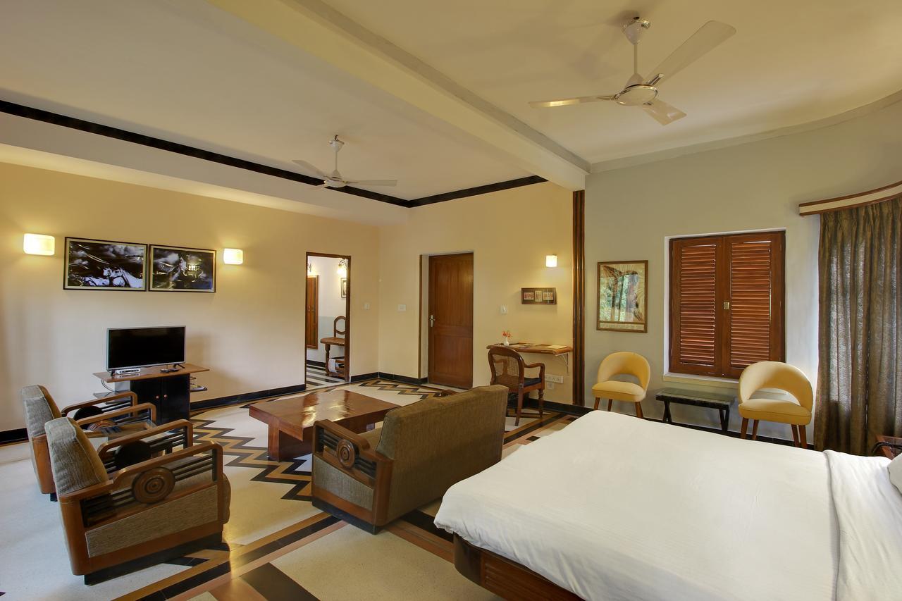 Hotel Inn Season Mahāmandir Extérieur photo